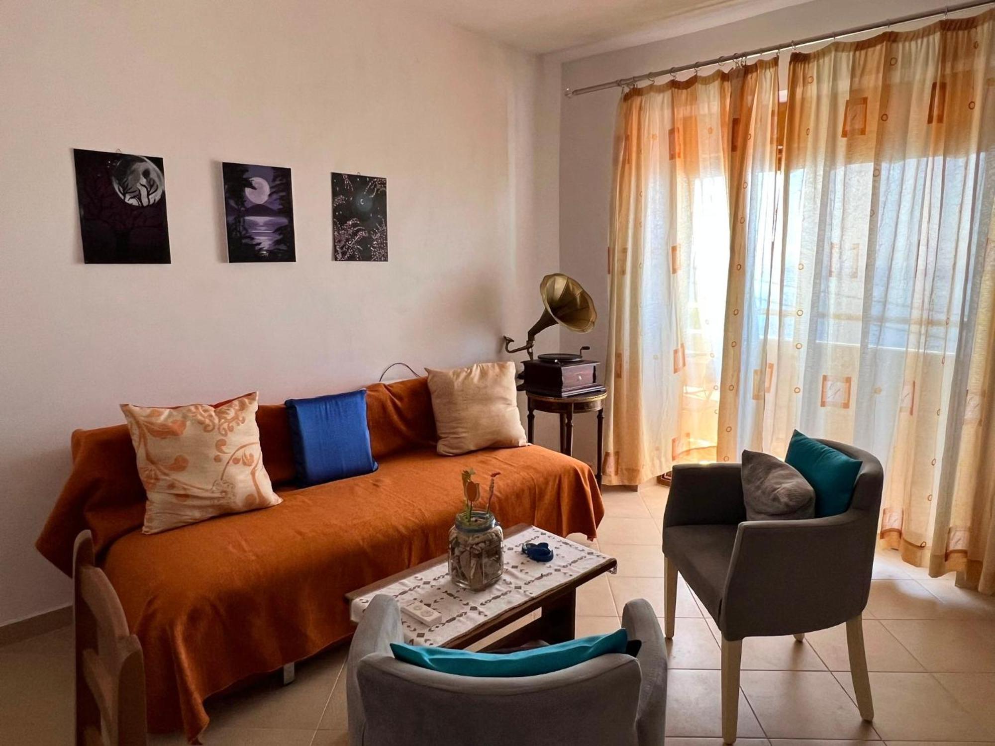 Liza'S Apartman Lukova Kültér fotó